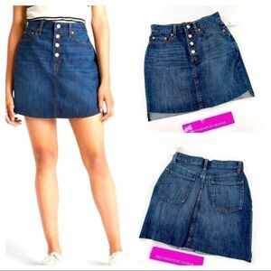 Gap Blue Denim Button Front Raw Hem Mini Skirt size 25 NWT
